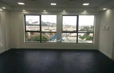 Imagem: O depósito possui 1 Vaga na garagem e 55m² de Área e está