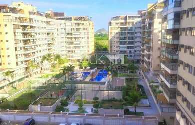 Imagem: O apartamento possui 3 Dormitórios, 4 Banheiros, 1 Vaga na