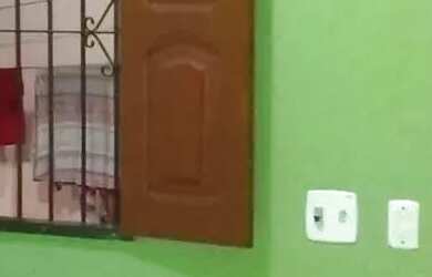 Imagem: A casa possui 2 Dormitórios, 1 Banheiro, 160m² de Área e