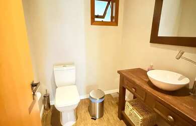 Imagem 11: Casa de alto padrão com 05 suítes para locação no condomínio Country...