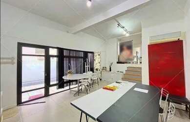 Imagem 8: Casa para Venda - 3 dormitórios, sendo 1 suites, 2 vagas - Menino Deus