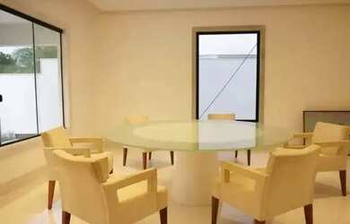 Imagem 7: Imóvel para aluguel e venda possui 700 metros quadrados com 5 quartos