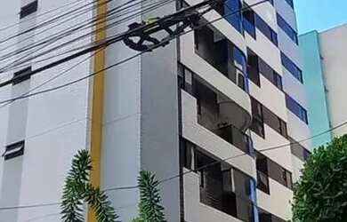 Imagem: O apartamento possui 3 Dormitórios, 2 Banheiros, 1 Vaga na
