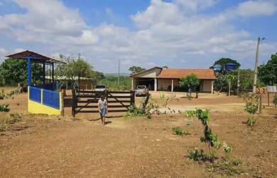 Imagem 3: Lote/Terreno para venda possui 1350 metros quadrados em Zona Rural - Niquelândia...