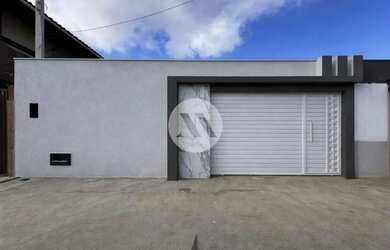 Imagem: A casa possui 2 Dormitórios, 2 Banheiros, 1 Vaga na garagem