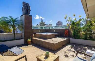 Imagem: O apartamento na cobertura possui 2 Dormitórios, 2 Banheiros