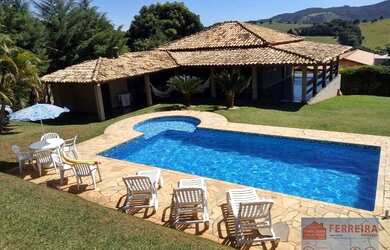 Imagem: A chácara possui 250m² de Área e está localizado em Portal