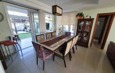 Imagem 11: Casa com 4 suítes e piscina em Condominio na Hípica - Porto Alegre