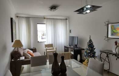 Imagem: A casa possui 3 Dormitórios, 4 Banheiros, 2 Vagas na garagem