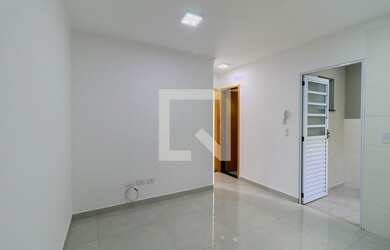 Imagem: O apartamento possui 2 Dormitórios, 1 Banheiro, 38m² de Área