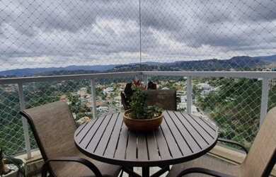 Imagem: O apartamento possui 5 Dormitórios, 5 Banheiros, 4 Vagas na
