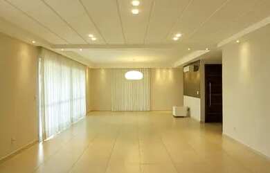 Imagem: O apartamento possui 4 Dormitórios, 5 Banheiros, 4 Vagas na