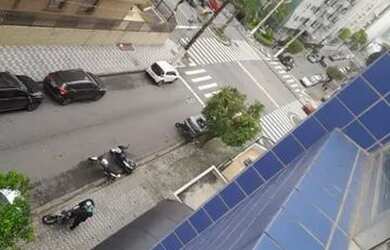 Imagem 2: Sala livig, cozinha, o1 banheiro, piso em porcelanato, novinho