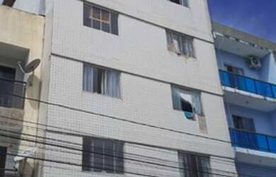 Imagem: O apartamento possui 2 Dormitórios, 1 Banheiro e está localizado