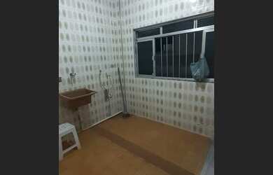 Imagem: O apartamento para alugar possui 2 Dormitórios e 2 Banheiros