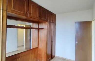 Imagem: O apartamento possui 3 Dormitórios, 1 Banheiro e 60m² de Área