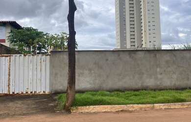 Imagem: O terreno possui 466m² de Área e está localizado em Plano