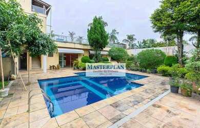 Imagem: A casa em condomínio à venda possui 4 Dormitórios, 4 Banheiros