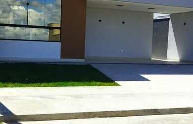 Imagem: A casa em condomínio possui 3 Dormitórios, 2 Banheiros, 2