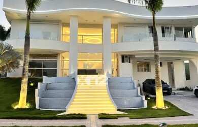 Imagem: A casa em condomínio possui 5 Dormitórios, 5 Banheiros, 5