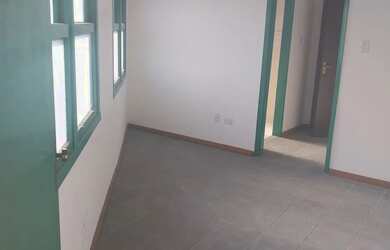 Imagem 2: Apartamento no centro. 80m² de Área, 1 Banheiroe3 Dormitórios