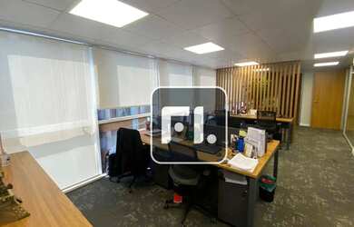 Imagem 10: Conjunto, 144 m² - venda por R$ 2.750.000,03 ou aluguel por R$ 25.063,08/mês...