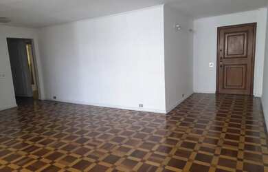 Imagem: O apartamento possui 3 Dormitórios, 3 Banheiros, 2 Vagas na