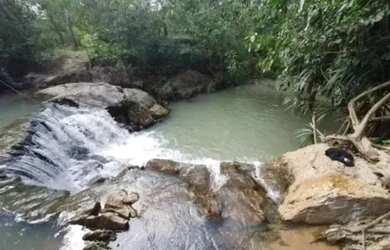 Imagem: A fazenda possui 3060000m² de Área e está localizado em Água