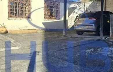 Imagem: A casa possui 5 Dormitórios, 2 Banheiros, 473m² de Área e