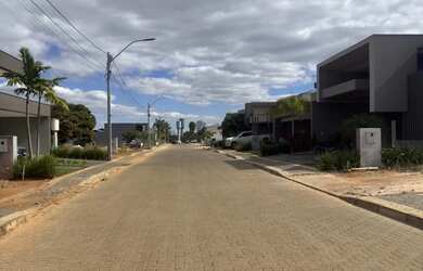 Imagem: O terreno possui 500m² de Área e está localizado em Setor