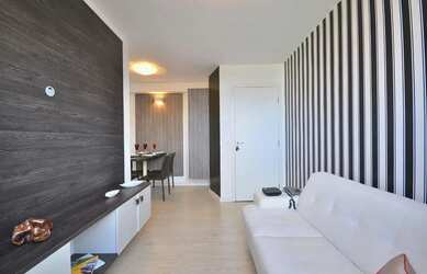 Imagem: O apartamento possui 2 Dormitórios, 1 Banheiro, 1 Vaga na garagem