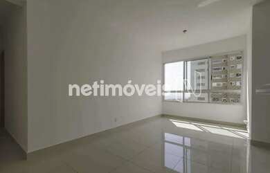 Imagem: O apartamento possui 2 Dormitórios, 2 Banheiros, 2 Vagas na