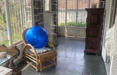 Imagem 2: Imóvel para venda com 250 metros quadrados com 4 quartos em Valparaíso - Petrópolis - RJ