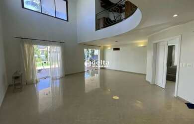 Imagem 13: Casa residencial com 4 suítes, Bairro Morada da Colina - Uberlândia