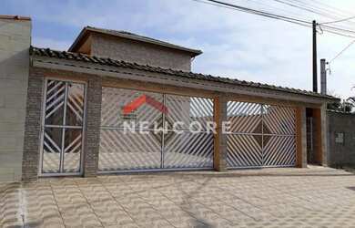 Imagem: A casa possui 2 Dormitórios, 2 Banheiros, 1 Vaga na garagem