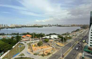 Imagem: O apartamento possui 2 Dormitórios, 2 Banheiros, 2 Vagas na