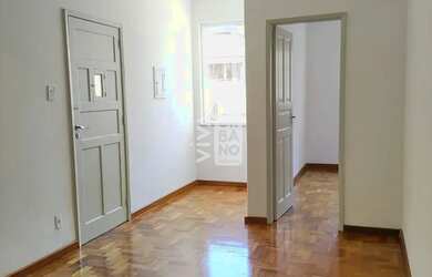 Imagem: O apartamento possui 2 Dormitórios, 1 Banheiro, 60m² de Área