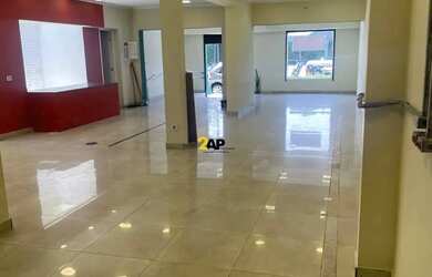 Imagem: O depósito possui 160m² de Área e está localizado em Santo