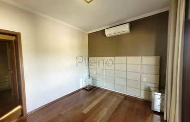 Imagem 12: Casa à Venda no Condomínio Terras do Caribe em Valinhos, no bairro Santa...