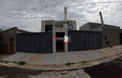 Imagem: O apartamento possui 2 Dormitórios, 1 Banheiro, 2 Vagas na