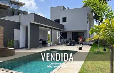 Imagem: A casa em condomínio possui 4 Dormitórios, 2 Banheiros, 4