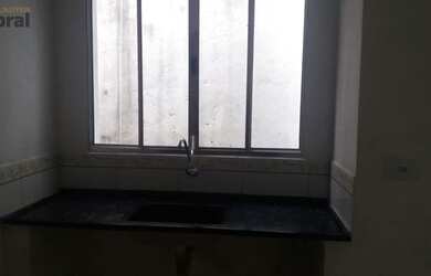 Imagem: A casa possui 1 Dormitório, 1 Banheiro, 40m² de Área e está