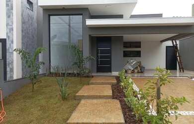 Imagem: A casa em condomínio possui 3 Dormitórios, 4 Banheiros, 4