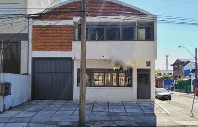 Imagem: O depósito possui 257m² de Área e está localizado em Santa