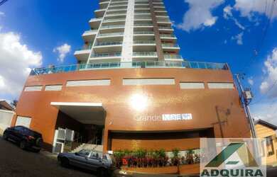 Imagem: O apartamento possui 3 Dormitórios, 3 Banheiros, 2 Vagas na