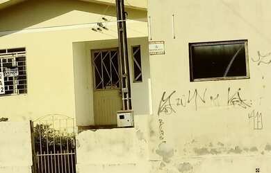 Imagem: A casa possui 2 Dormitórios, 1 Banheiro, 71m² de Área e está