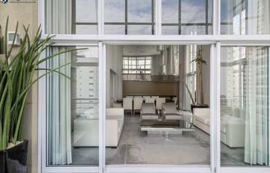 Imagem 14: Apartamento Moema - São Paulo para Venda e Locação 4 suítes totalmente...