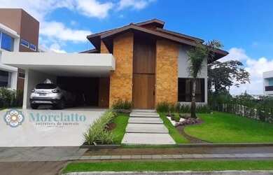 Imagem: A casa em condomínio possui 4 Dormitórios, 5 Banheiros, 4