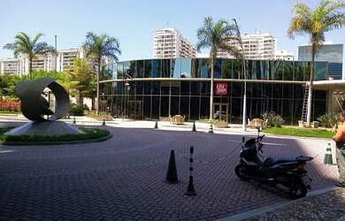 Imagem: O depósito possui 1 Vaga na garagem e 36m² de Área e está