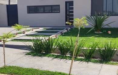 Imagem: A casa em condomínio possui 3 Dormitórios, 2 Banheiros, 1